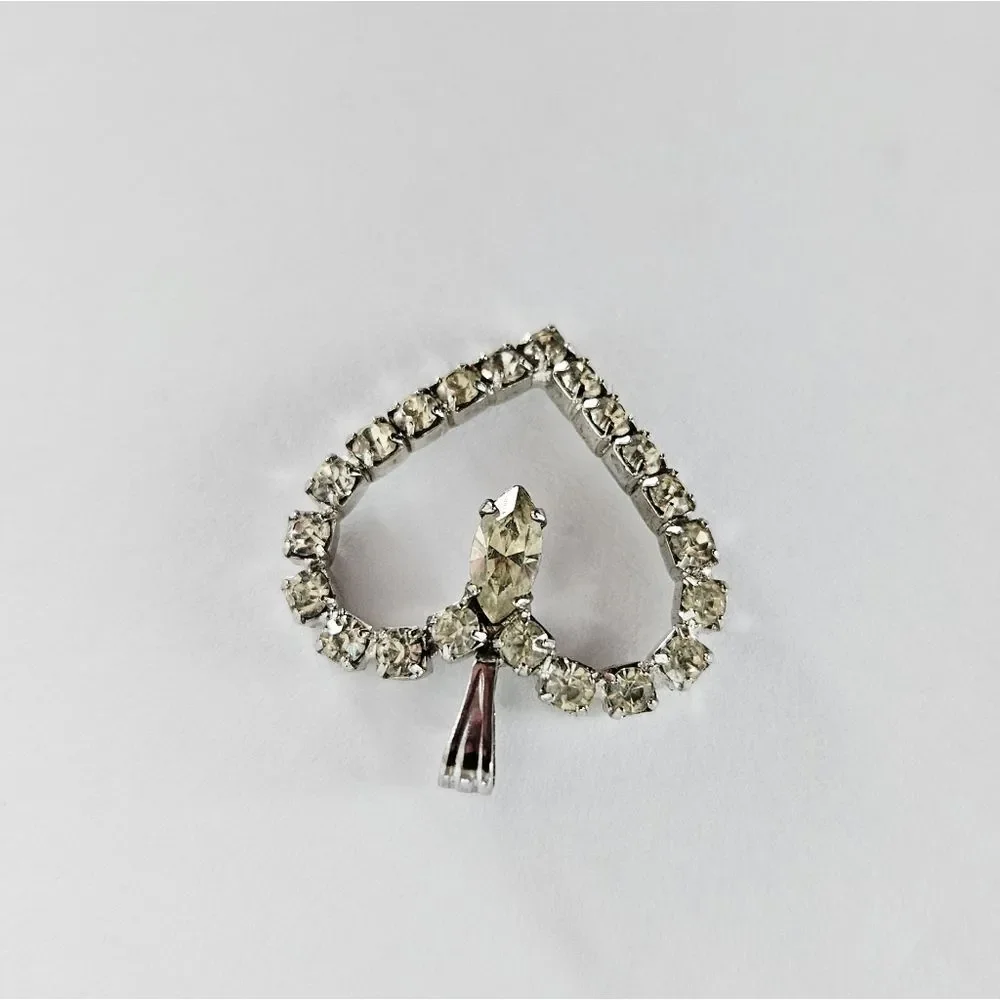 Vintage Silver Tone Openwork Prong Set Clear Rhinestone Love Heart Pendant Charm
